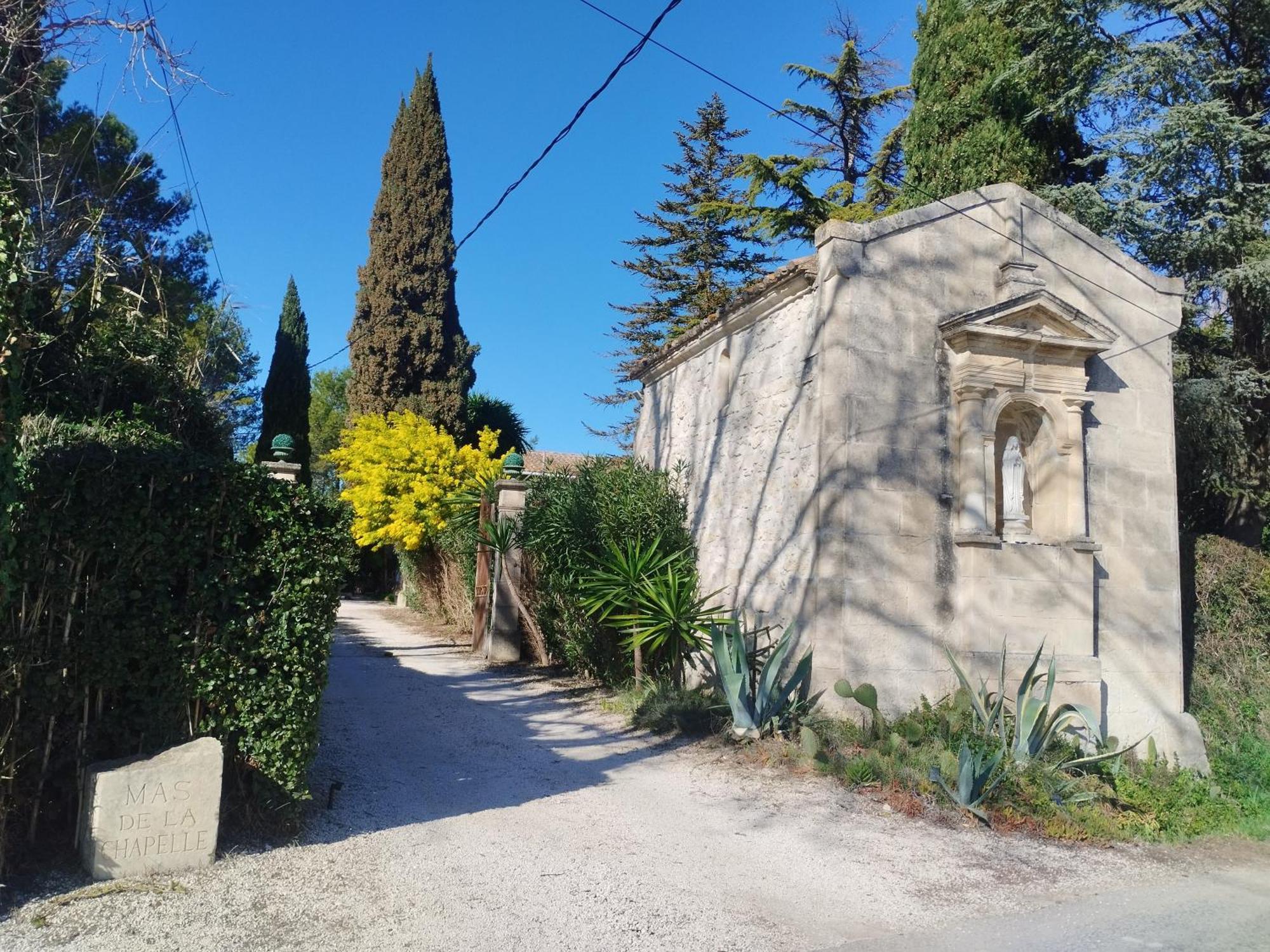 Mas De La Chapelle Sainte-Elisabeth Villa Tarascon Buitenkant foto